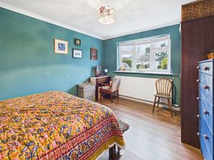 Bedroom- click for photo gallery